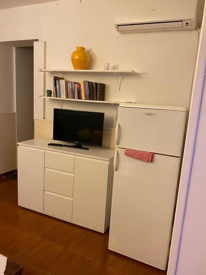 Villa Al Borgo Aeroporto di Catania Fontana Rossa Esterno foto